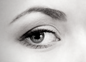 Semi permanent eyeliner example